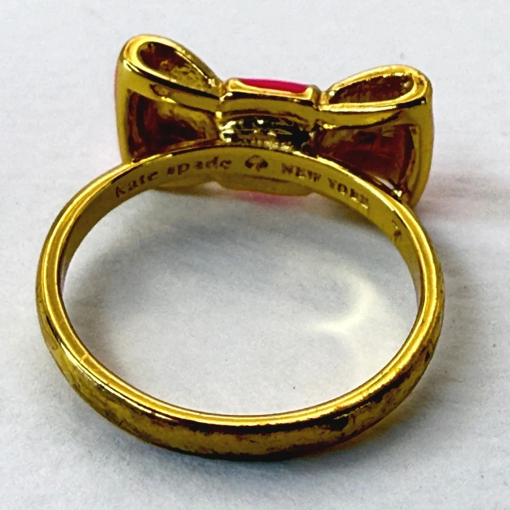 Kate Spade New York Hot Pink Enamel Bow Gold Tone Ring Size 7 WBRU5152